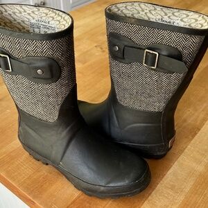 Chooka Classic Mid-calf Herringbone Boots - Women’s Size 6